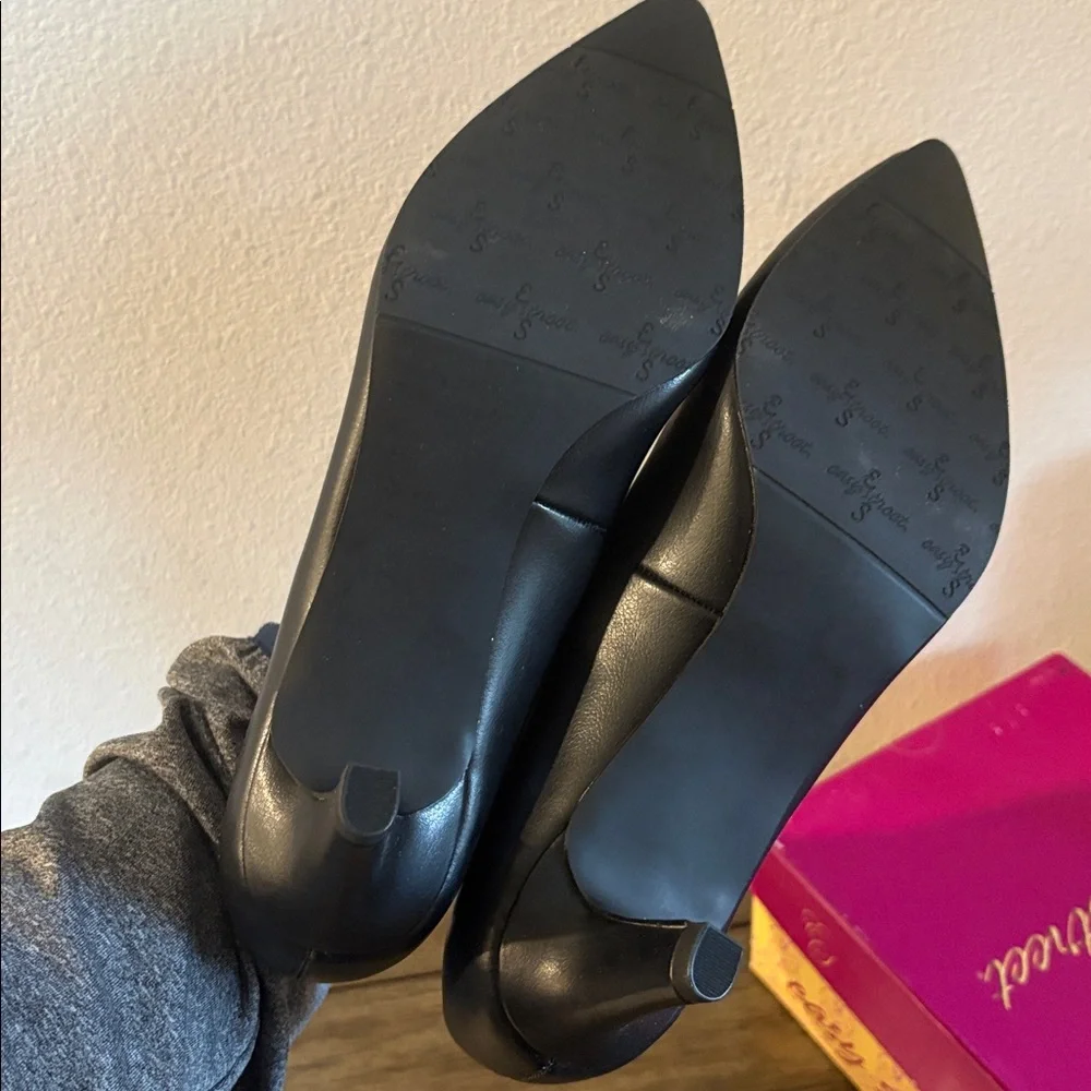 NIB [Easy Street] Pointe Pointed Toe Stiletto Wide Heel Pumps Black Women’s 8.5 - Picture 11 of 12